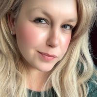 jennifer.1.9.8.7