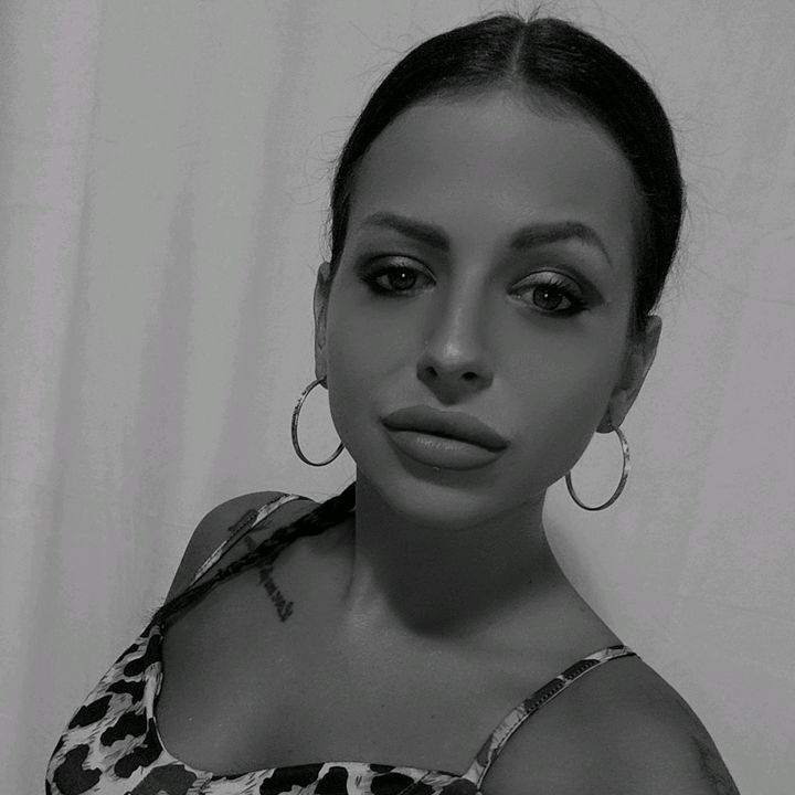 Iulia 💎 - suono originale