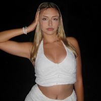 adoniav