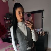 nina_sahara_