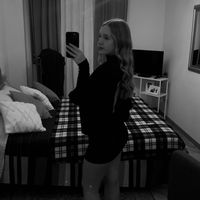 _llaviniaaa._