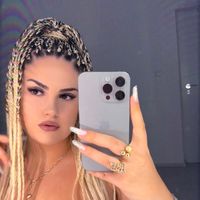 nelidaaaaa01
