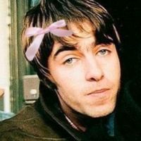 liamgallagherseyebrowx