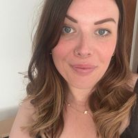 christine_booktok