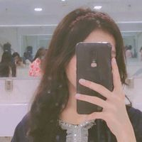 ayesha_waheed05