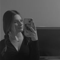 lauralilly.stbh