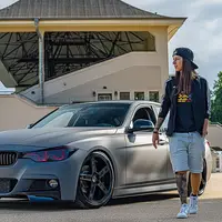 sandra_f30_