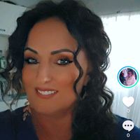 anya.hoszu