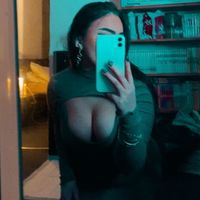 with_.chloe