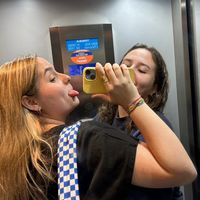 carlotaalvrzz
