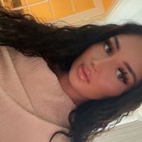 nicoleelha