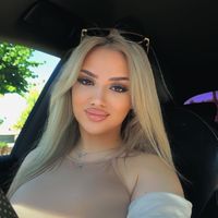 andreealarisa__