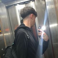 vaalentino27