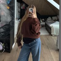 lenusia452