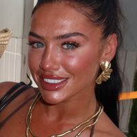 chloemoorexox
