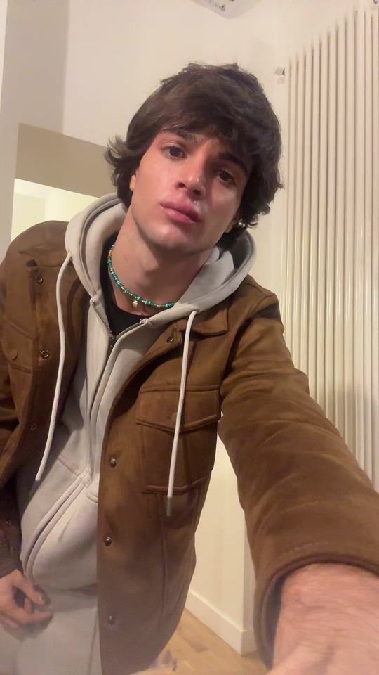 TikTok video thumbnail by robertosolombrinoo
