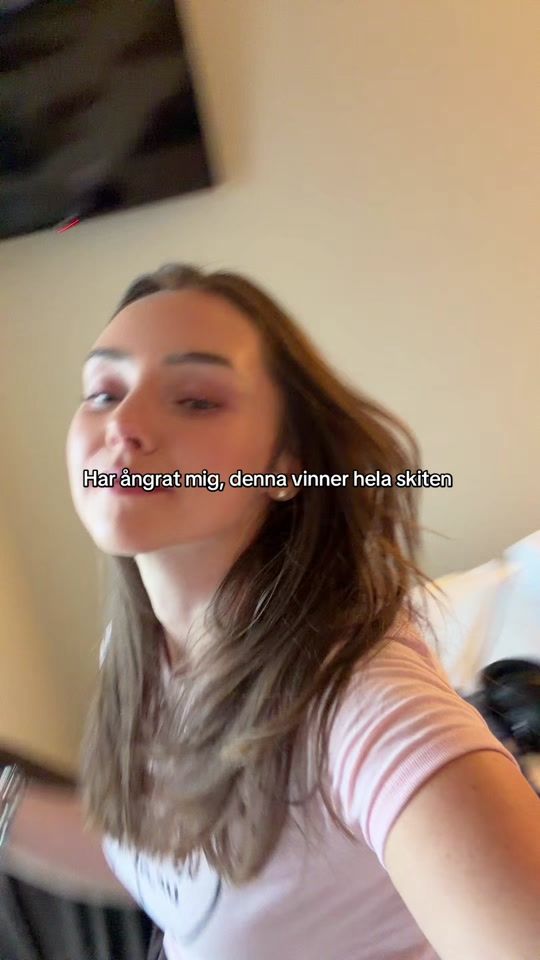 TikTok video thumbnail by carolinearonssons