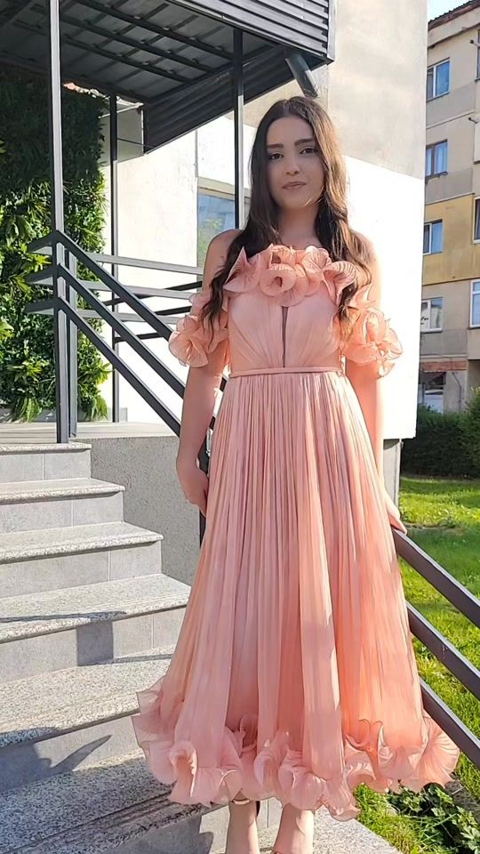 TikTok video thumbnail by emyfashion2