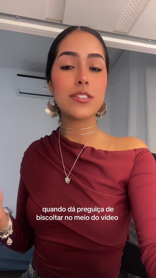 TikTok video thumbnail by livia.silveiraa_