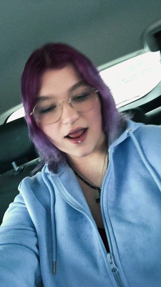 TikTok video thumbnail by emely_20.10