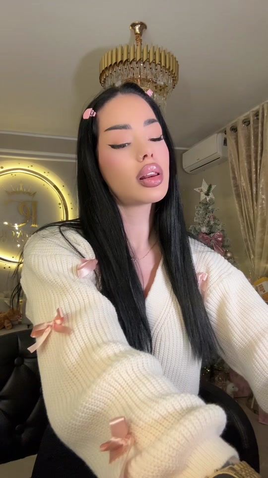 TikTok video thumbnail by patrisia.makeup_official