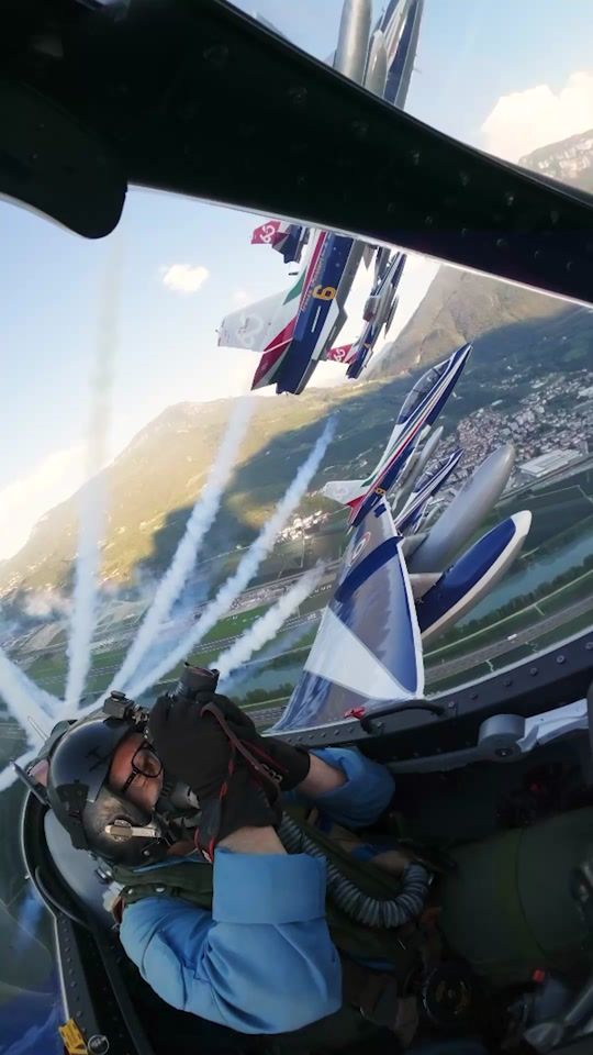 TikTok video thumbnail by aeronauticamilitare