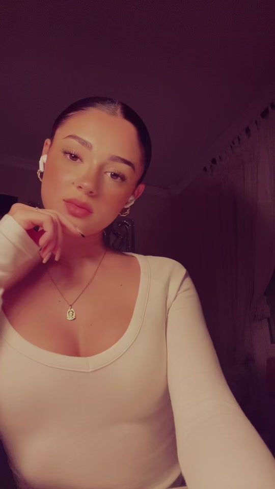 TikTok video thumbnail by helenadominguezz_
