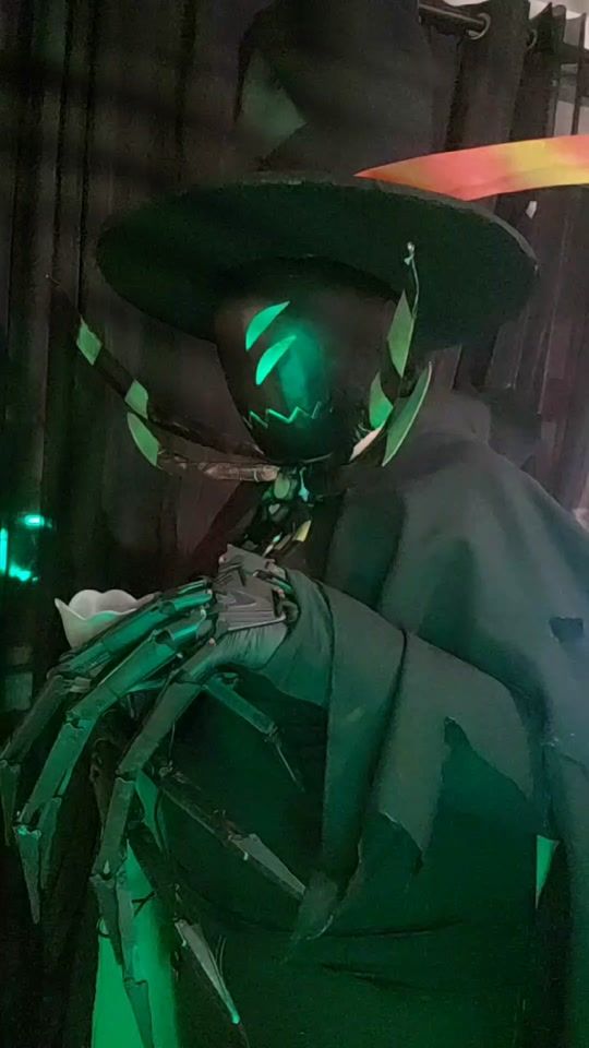 TikTok video thumbnail by daron_cos