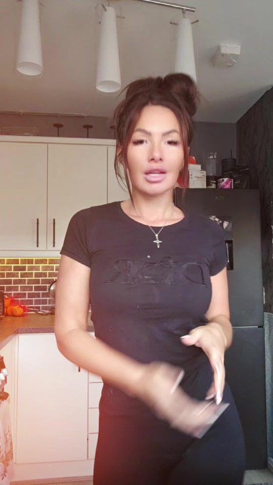 TikTok video thumbnail by deemaxine1