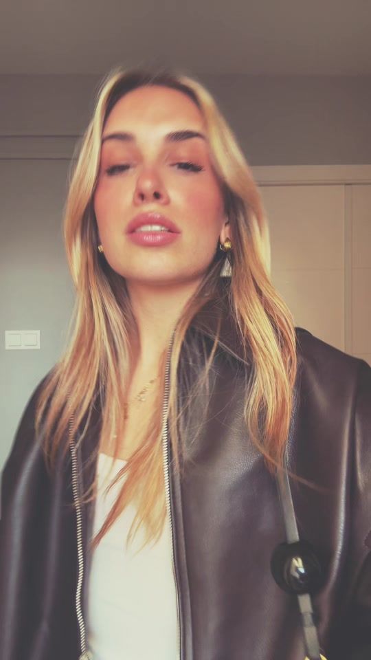 TikTok video thumbnail by carmencastcastt