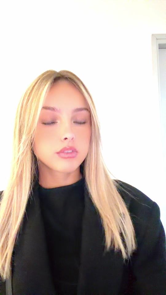 TikTok video thumbnail by heloise.vtrr