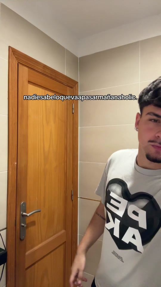 TikTok video thumbnail by carlosbelloo__