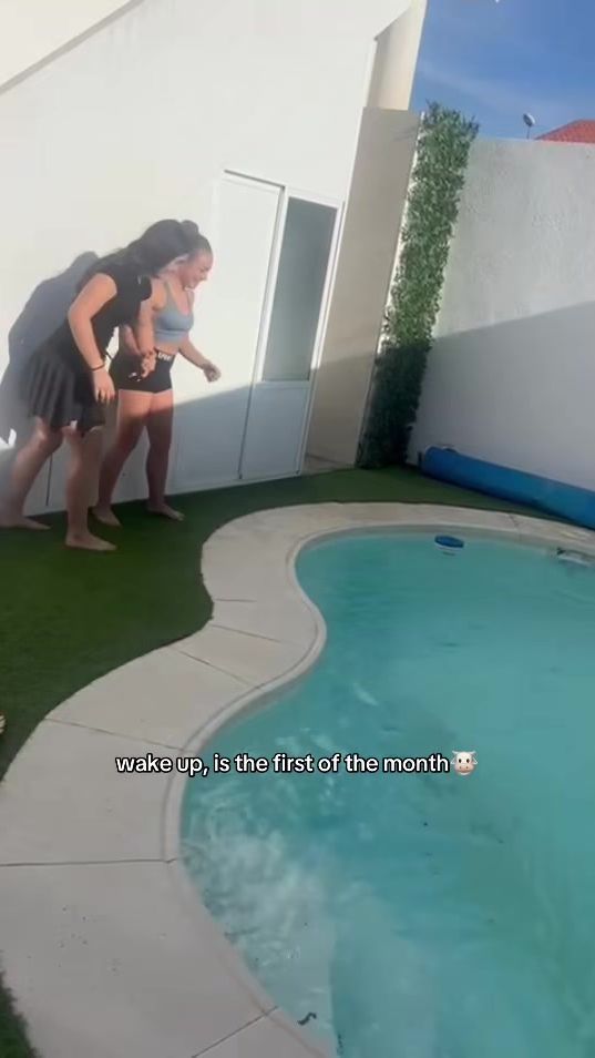 TikTok video thumbnail by mortudelatomatera