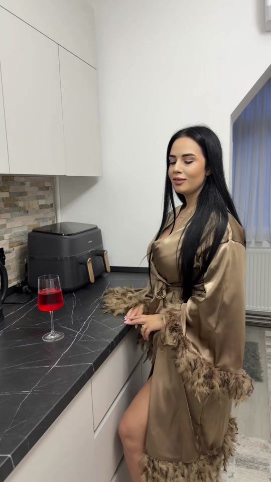 TikTok video thumbnail by roxanaroxi302