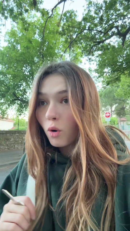 TikTok video thumbnail by _future_chomeuse