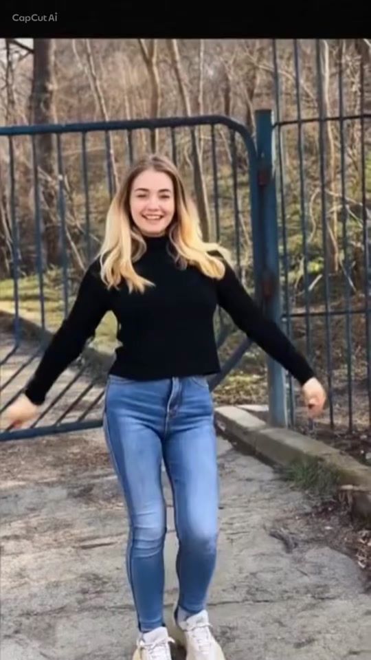 TikTok video thumbnail by roxana......1