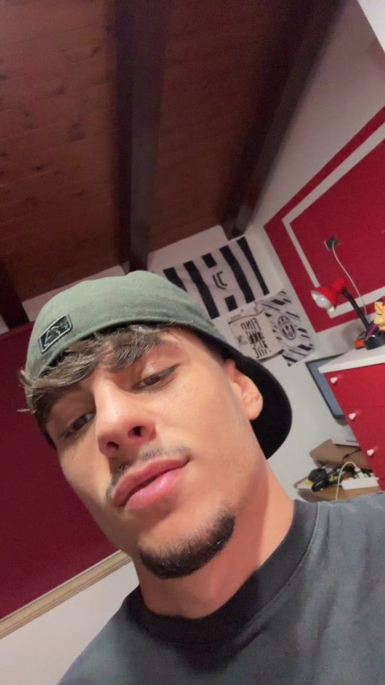 TikTok video thumbnail by nicolamangionee_