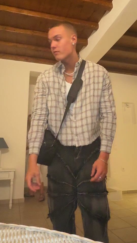 TikTok video thumbnail by aron.valur