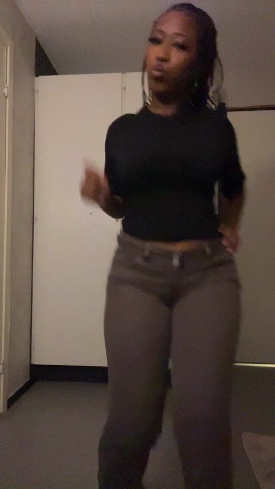 TikTok video thumbnail by aliaaxm.a