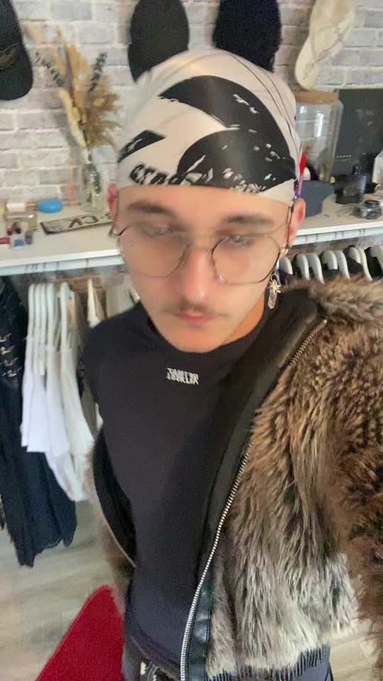TikTok video thumbnail by enzo444._