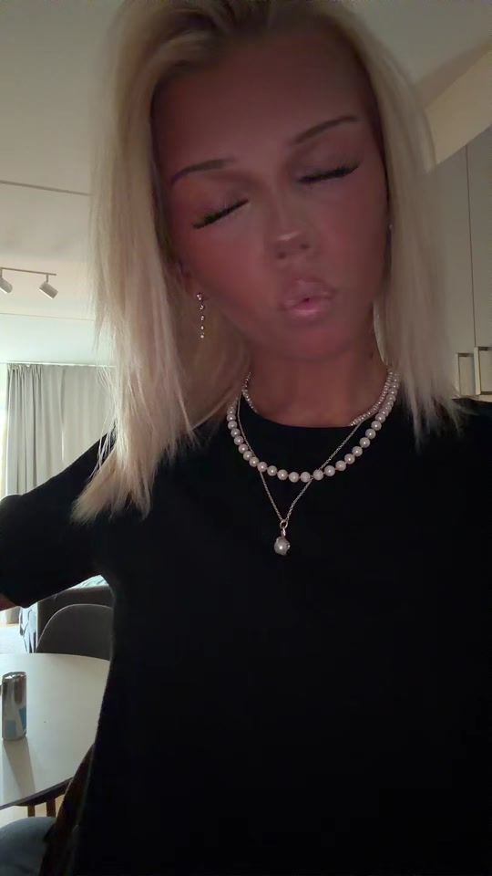TikTok video thumbnail by tuvisen.hemlig