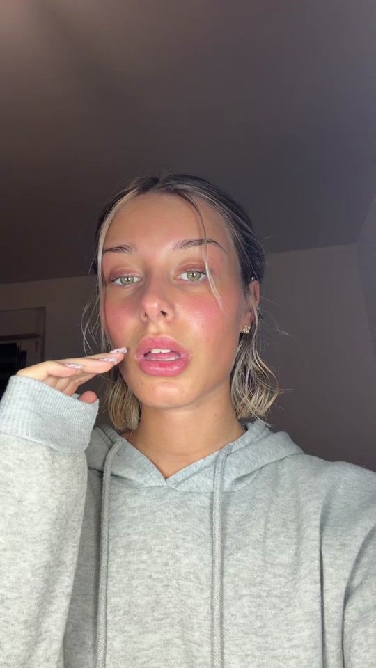 TikTok video thumbnail by alizee.scheffer