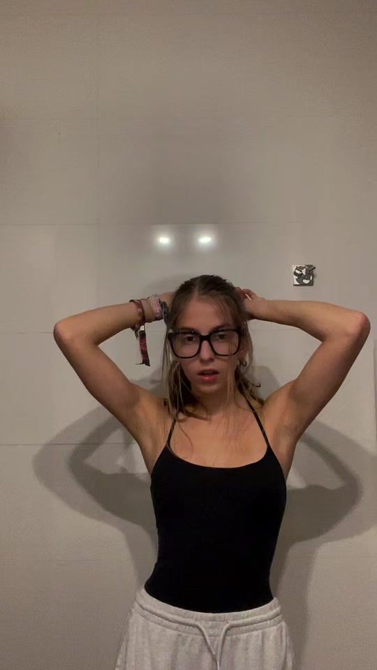 TikTok video thumbnail by bumsbr0kenankle