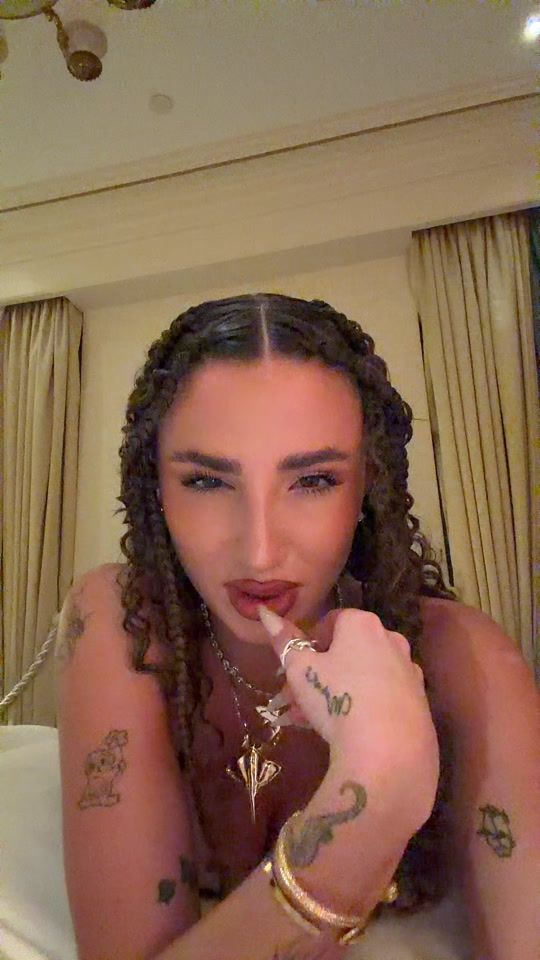 TikTok video thumbnail by sofiamoreno_