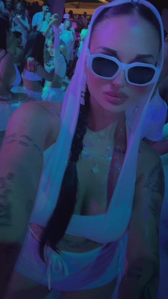 TikTok video thumbnail by travelpatyparty