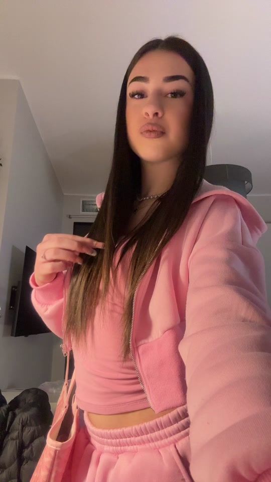 TikTok video thumbnail by saradelmi222