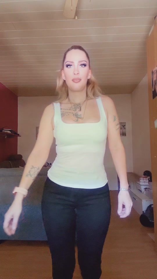 TikTok video thumbnail by queen_liioness_
