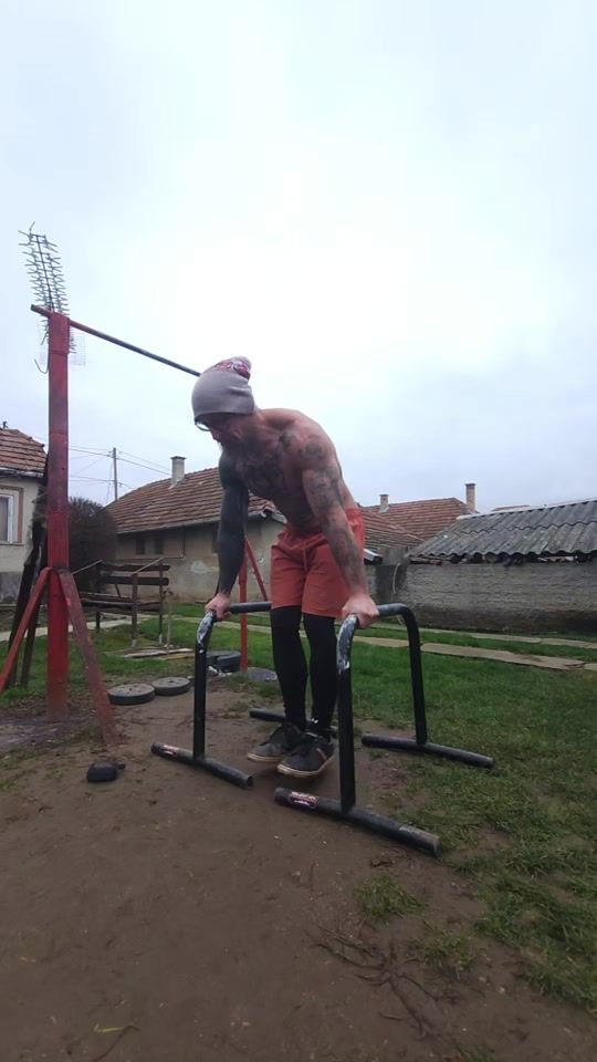 TikTok video thumbnail by rockair_workout