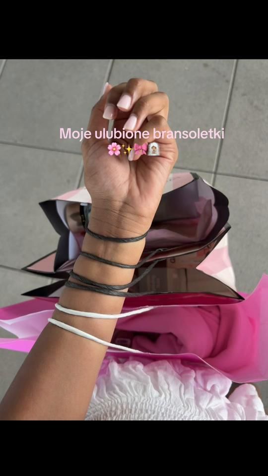 TikTok video thumbnail by amelialutynska