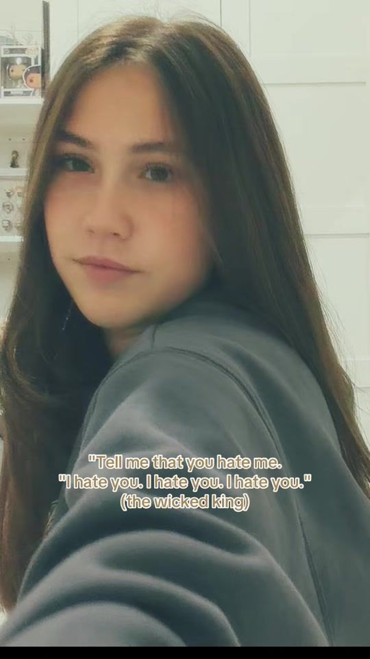 TikTok video thumbnail by smarties.bookshelf